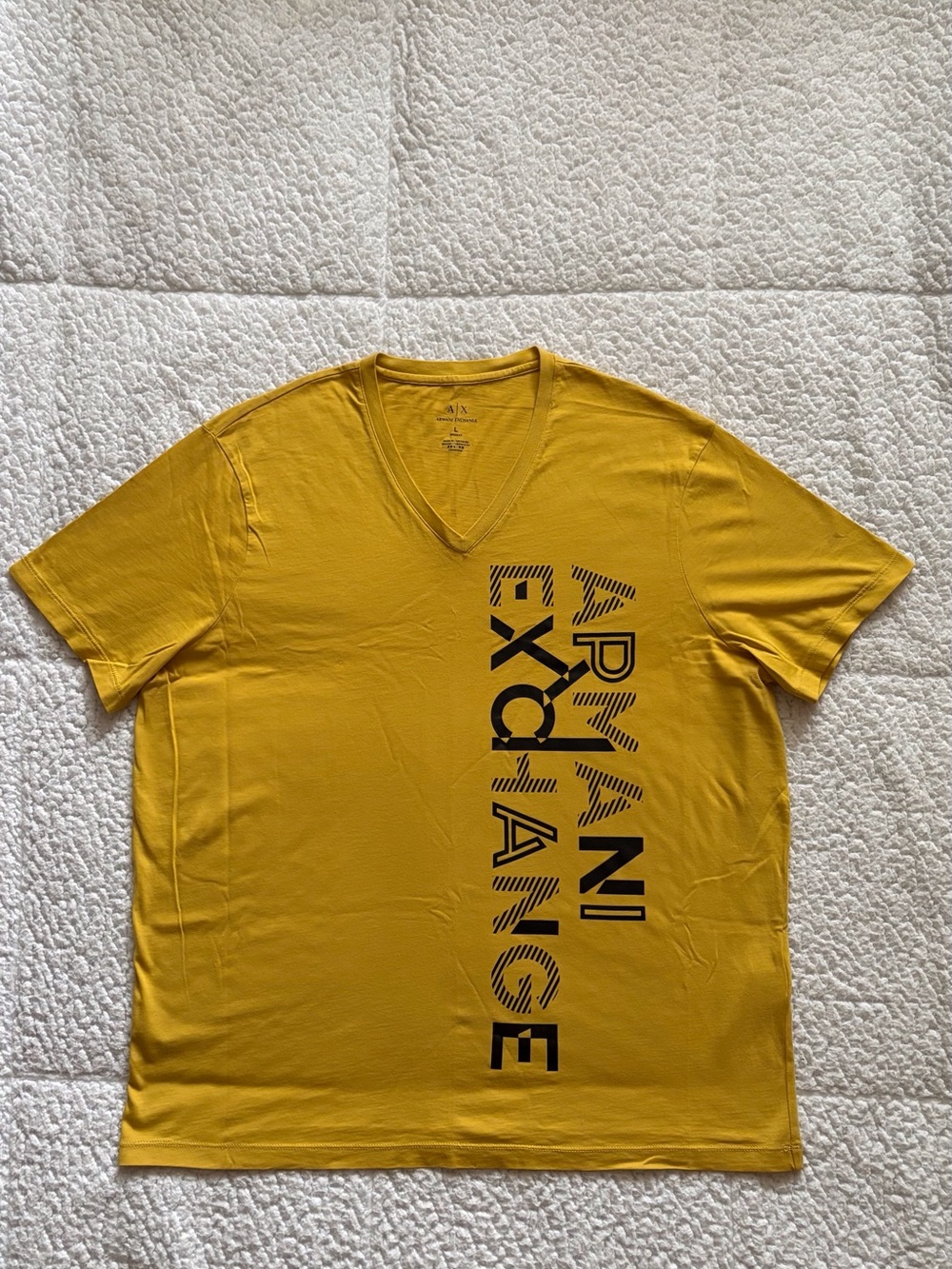 Armani Exchange Men’s Mustard Yellow Short-Sleeve V-Neck Logo Tee Size Large